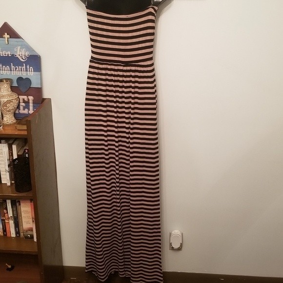 Papaya Strapless Maxi Dress L Tan Brown and Black Striped Faux Button Detail - Picture 3 of 5
